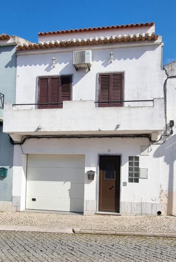 Casa Da Rua Da Fonte Villa Ferreira Do Alentejo Exteriör bild
